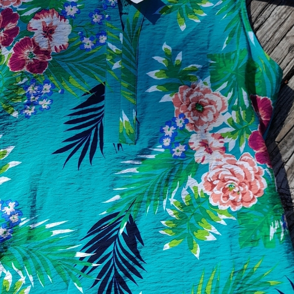 Van Heusen Floral Sleeveless Top - Teal Size XS NWT 17ptp - Picture 4 of 8
